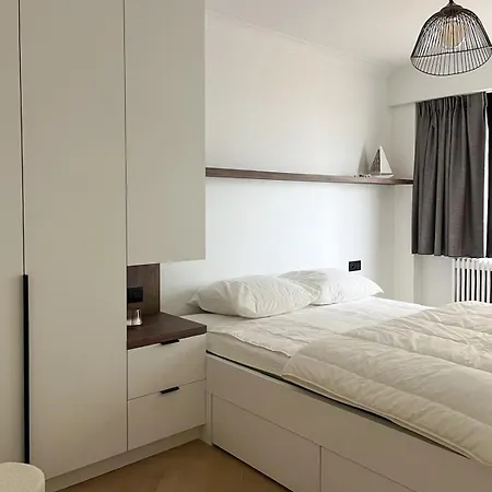 Huswell - Renovated Beachfront Blankenberge
