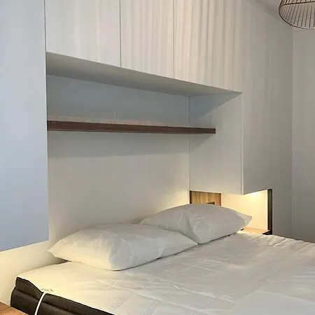 Huswell - Renovated Beachfront Blankenberge